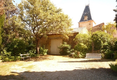 Château viticole dans l#qHérault à vendre