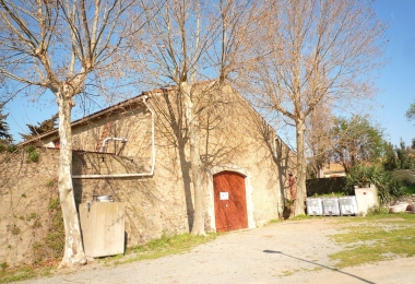 L#qentrée du domaine viticole en Aude IGP Minervois