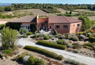 vente domaine viticole Aude vue bâtiment