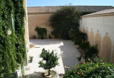 Aude - CHATEAU RESTAURÉ DE 800 M² HABITABLES 