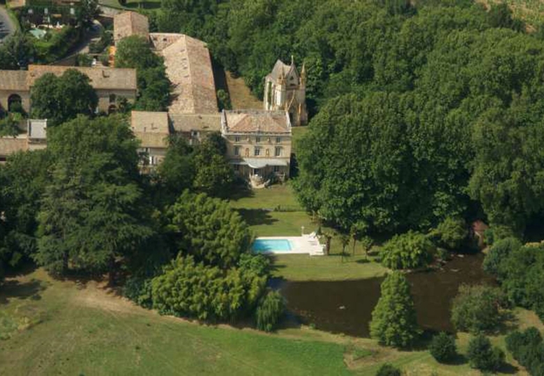 Vue du château de style Florentin