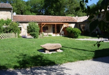 BELLE FERME ÉQUESTRE Tarn limite AUDE 